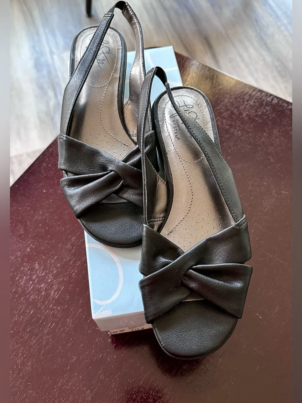 LifeStride Soft System Slingback Sandals Women’s 7.5M Knotted Front NIB